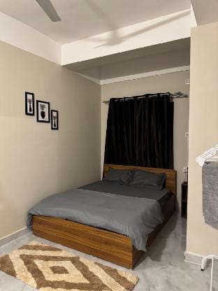 The Serene Stay: Gather-Curate-Love Vacation rental in India