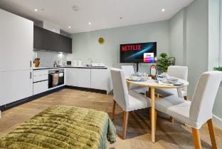 Modern, Quiet & Cozy Flat in Central Chelmsford - F7 Vacation rental in Chelmsford