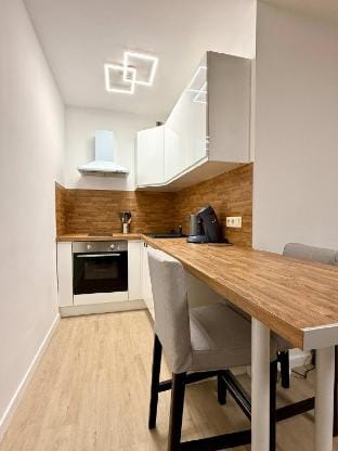 Modern studio in the heart of the Saint Adalbert Vacation rental in Liège