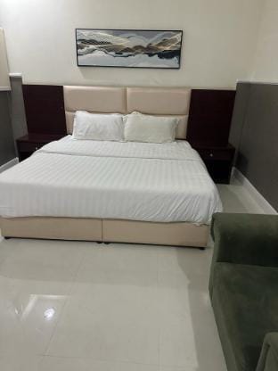 Studio with Stylish Furniture and Self-entry 21 Vacation rental in Riyadh