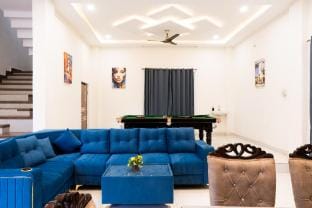 Berlin Villa 6BR Farm Private Pool by Homeyhuts Vacation rental in Hyderabad