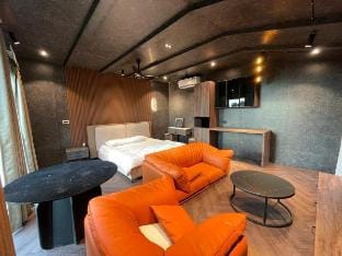 Pezo 4 | Outdoor Jacuzzi in Hyderabad by Homeyhuts Vacation rental in Hyderabad