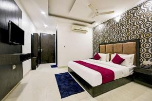 Comfy 1R Apartment In Aerocity Vacation rental in New Delhi