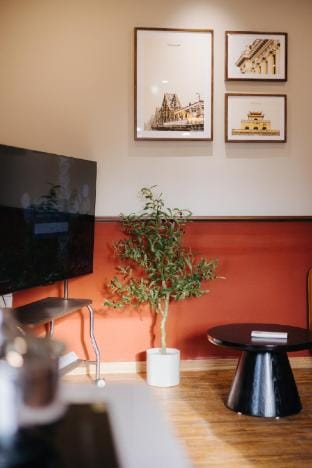 VietHOME Hang Bong5/2BR/Elevator/HoanKiemLake Vacation rental in Hanoi
