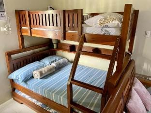 Centropolis 9, Relaxing Vibe Vacation rental in Muntinlupa