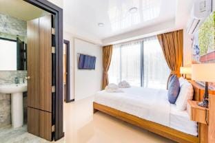 Modern Condo • Pool + Gym • Walk to Mai Khao Beach Vacation rental in Mai Khao