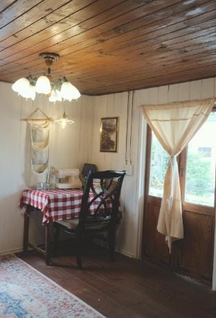 May Room - SiA Cottage WoodenHouse Vacation rental in Dalat