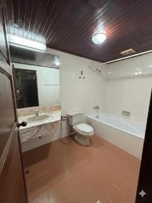 Private Beach Access | Stunning Sea View Condo Vacation rental in Pattaya City