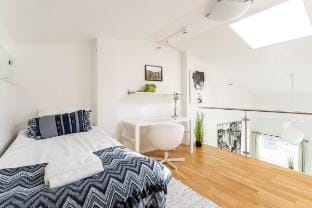 Mezzanine (3-4 p)  40 square meters in 2 levels Vacation rental in Stockholm County