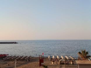New Modern 2 Bd Flat Just Steps to Rethymno Beach Vacation rental in Rethymno