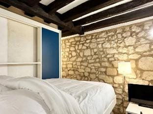 Paris 4th – Character Studio by the Seine/Metro Vacation rental in Paris
