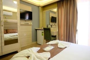Two person studio 201 Vacation rental in Istanbul