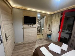 Studio two person, with terrace601 Vacation rental in Istanbul
