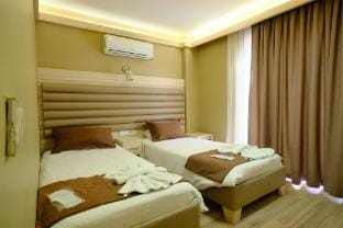 Three-person studio alkhaleej402 Vacation rental in Istanbul