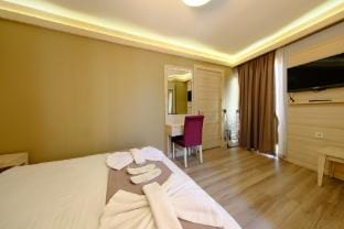 One bedroom and one living room 404 Vacation rental in Istanbul