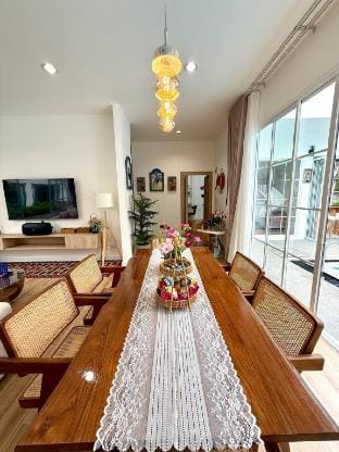 Blue By Me (By Retreat Collection) Vacation rental in Pattaya City