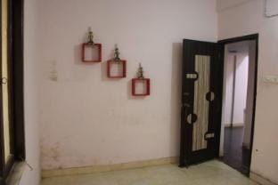 Cosy Apartment with garden all to yourself! Vacation rental in Kolkata