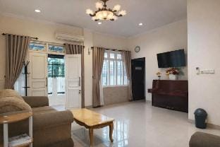 Homestay Area Malioboro Ketandan ABC Homestay Vacation rental in Yogyakarta