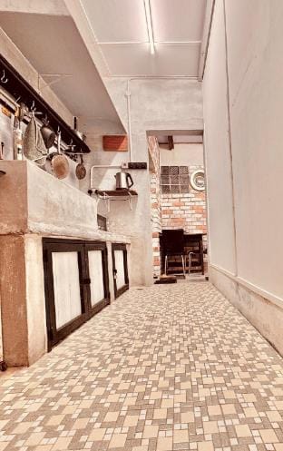 IPOH Campus VIVA (5-10pax) rugged.rare  Vacation rental in Ipoh
