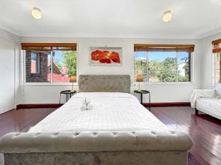 MetaWise Cozy Family Room 1 in Shared Home Free Pa Vacation rental in Castle Hill