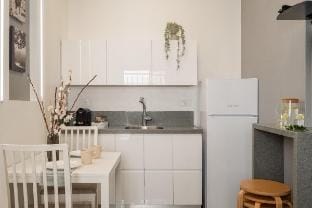 dinning room, bedroom and balcony Baraca boutique Vacation rental in Jerusalem