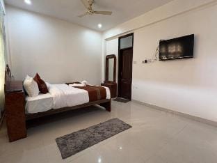 Vishwanath Sadan 
S-3/126, Near Circuit House Vacation rental in Varanasi