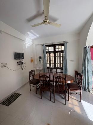 Vishwanath Sadan 
S-3/126, Near Circuit House Vacation rental in Varanasi