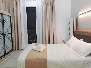 [NEW] 3 rooms 5-8pax Le Pavilion Puchong IOI Rio Vacation rental in Subang Jaya