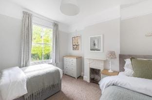 Victorian 2 Bedroom Home near the river Cam Vacation rental in Cambridge