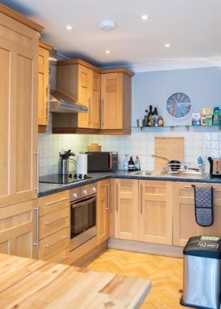 Spacious 3-Bed Townhouse Florence Villa Near River Vacation rental in Cambridge