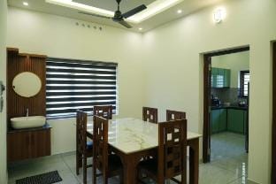 Cazle Villas & Homes A1 Vacation rental in Kochi