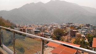 mountain retreat 1 bhk luxury Vacation rental in Rishikesh