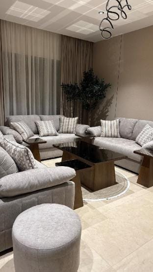 جيفارا داماك شقة فاخرة بإطلالة بحرية في جدة Vacation rental in Jeddah