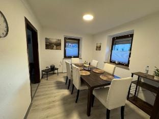 Ferienhaus Ailsbach – Ruhig, eingezäunt, nahe A3 Vacation rental in Bavaria