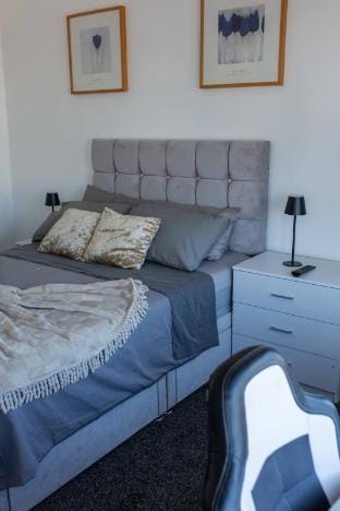 Cozy 3 Bedroom Home in Leeds, Perfect for Families and Groups Vacation rental in Leeds