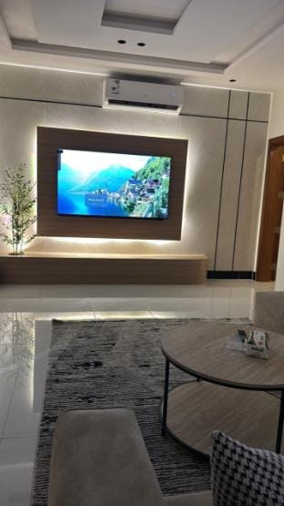 غرفتين وصاله بحمامين ومطبخ الفيحاء  Vacation rental in Jeddah