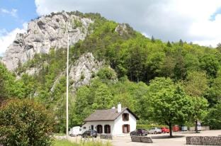 Maison des Gorges, Holiday Home Ferienhaus Vacation rental in Canton of Bern (Region)