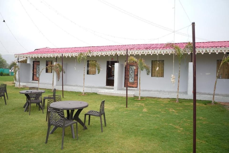kesariya Bagh Resort – Rooms, Pool & Garden  Farm Stay in Rajasthan