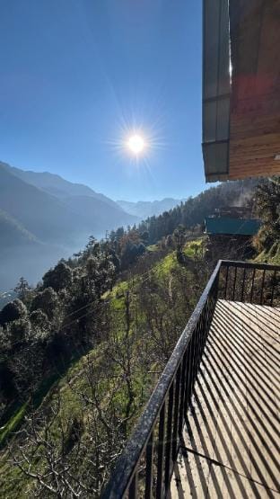 Sukoon A frame Treehouse with Hot Tub Farm Stay in Himachal Pradesh