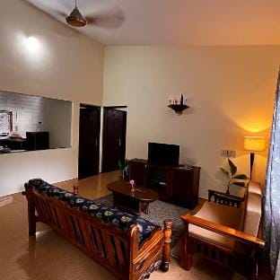 2-bedroom fully furnished apartment, Within 300 meters to Palolem Beach Vacation rental in Canacona