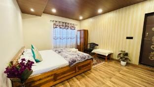 Peaks & Pines - A Boutique Homestay near Darjeeling Vacation rental in West Bengal