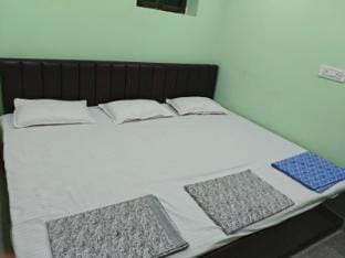 OM SHIVAY HOMESTAY Vacation rental in Varanasi