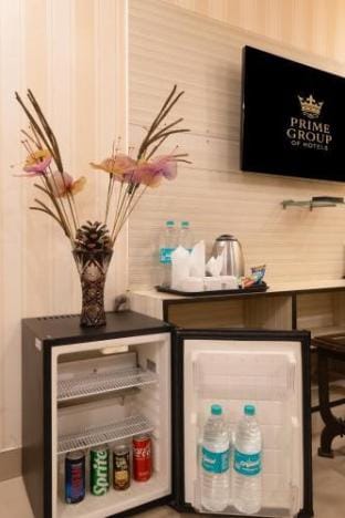 Hotel Grand Marina Near IGI Airport Delhi Apartment in New Delhi