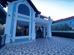 Chăn Ấm Nệm Êm | Cozy View Budget Homestay Dalat Hotel in Dalat