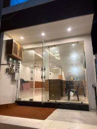 Parmar Guest House Barsana Uttar Pradesh Hotel in Uttar Pradesh