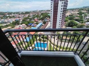1Bedroom fully furnished @Royal Oceancrest Hotel in Lapu-Lapu City