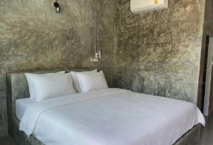 ฮานะอพาร์ทเม้นต์ Hotel in Laos