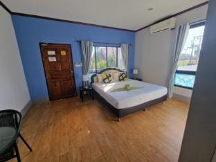 Rim Khao Resort Hotel in Sala Dan