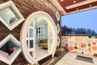 RedDoorz @ Ingan Cio Homestay Berastagi Hotel in Indonesia