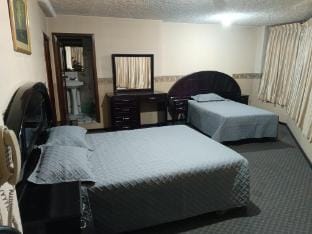 HAMILTON Inn in Cuenca